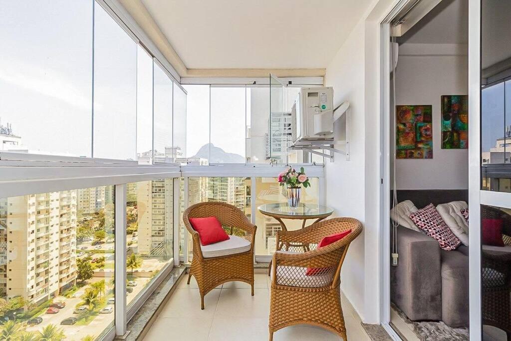 Beautiful Penthouse With Pool In The Olympic Barra Apartment
